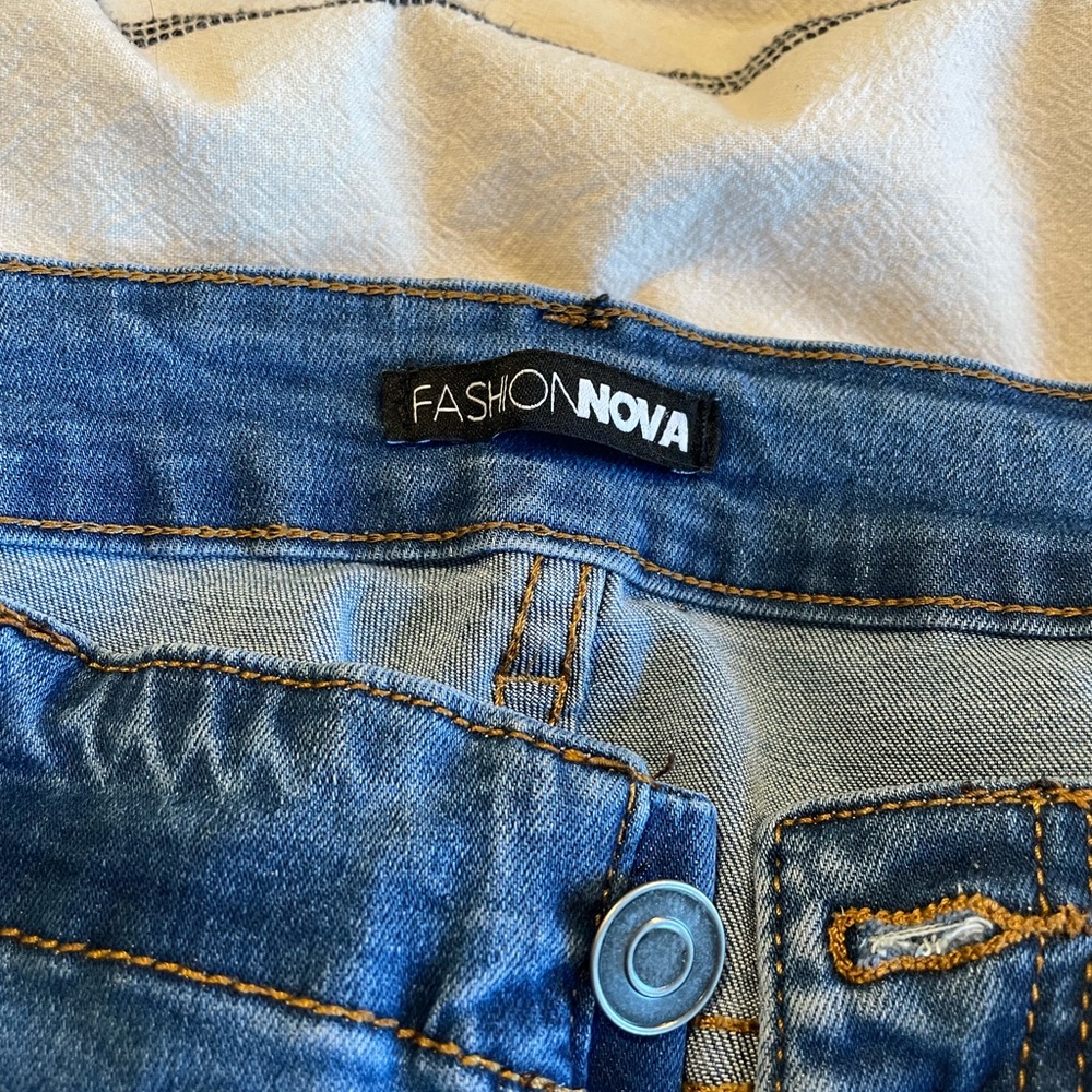 Size 18 Fashion Nova jeans